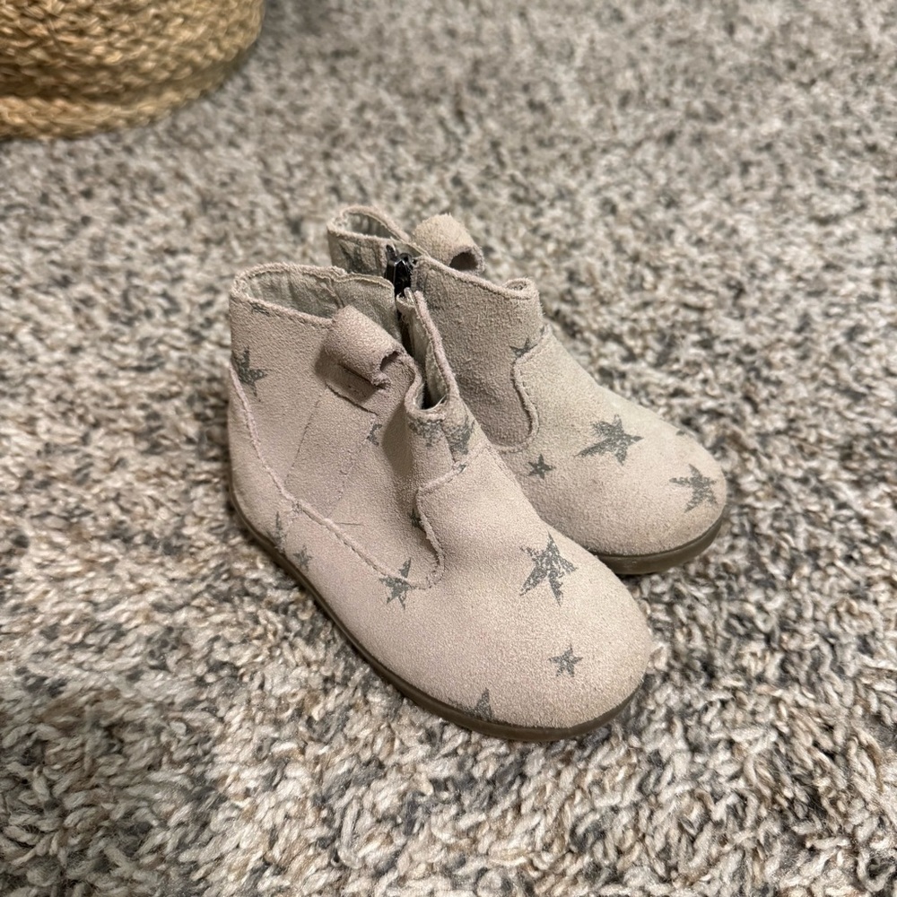 Zara star booties